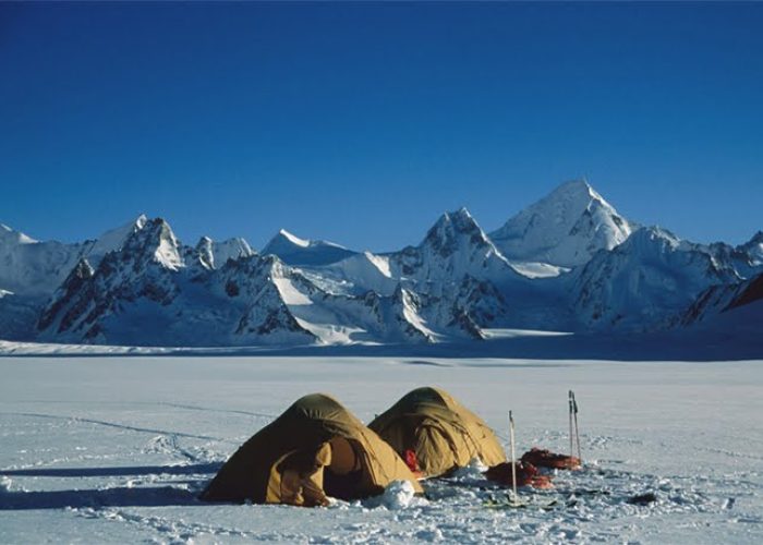 camping snow lack